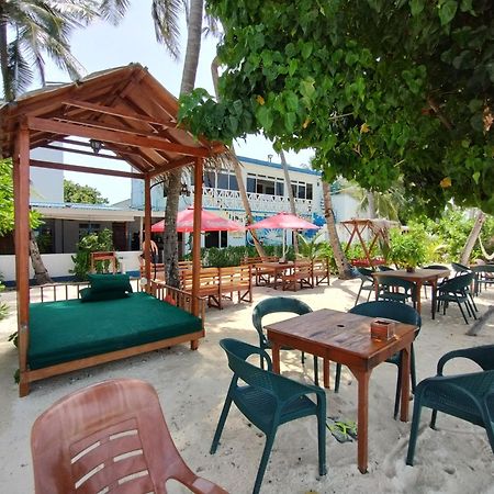 Hotel Batuta Maldives Surf View Thulusdhoo Exterior foto