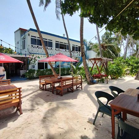Hotel Batuta Maldives Surf View Thulusdhoo Exterior foto