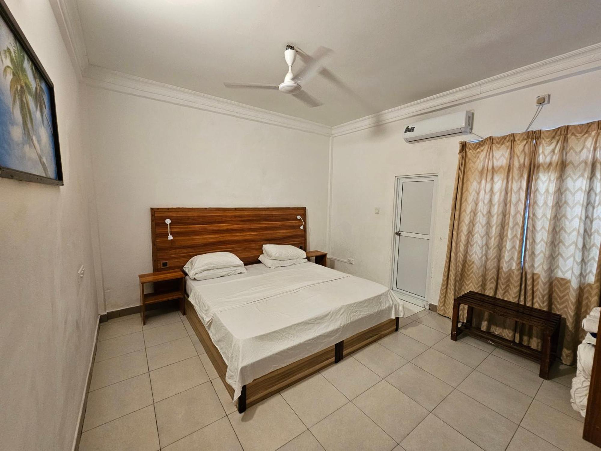 Hotel Batuta Maldives Surf View Thulusdhoo Habitación foto